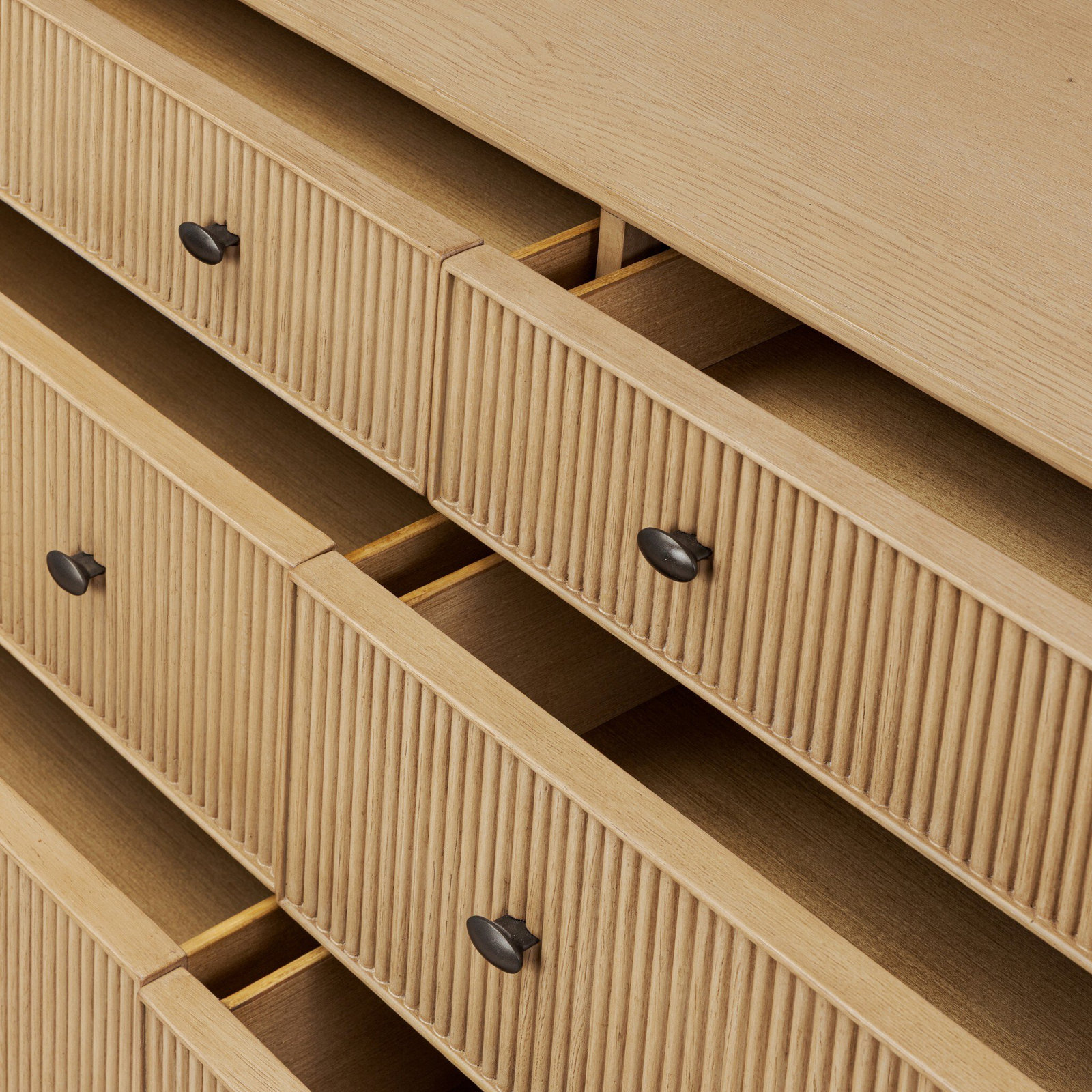 Massimo 6 Drawer Dresser-Light Wash Oak