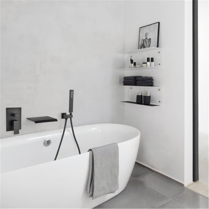 Robinet de baignoire et douche