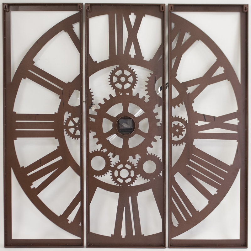 Alminus Metal Wall Clock