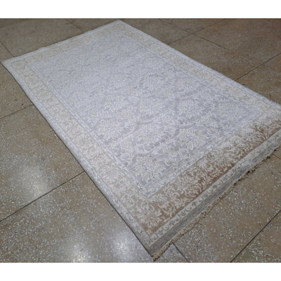5.6x8 Ft Modern Hand-Knotted Area Rug. Pure Silk Carpet. Custom Size Available