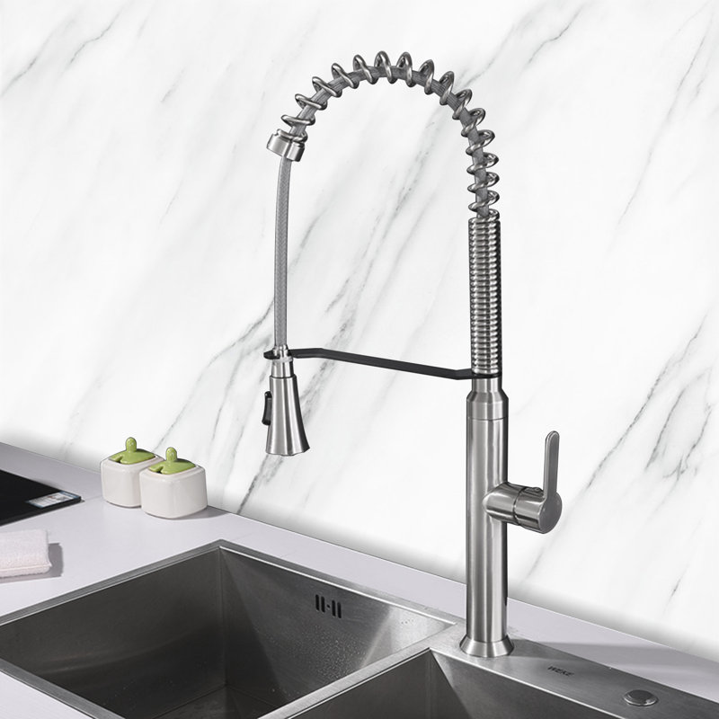 SOUEEUM Pull Down Kitchen Faucet