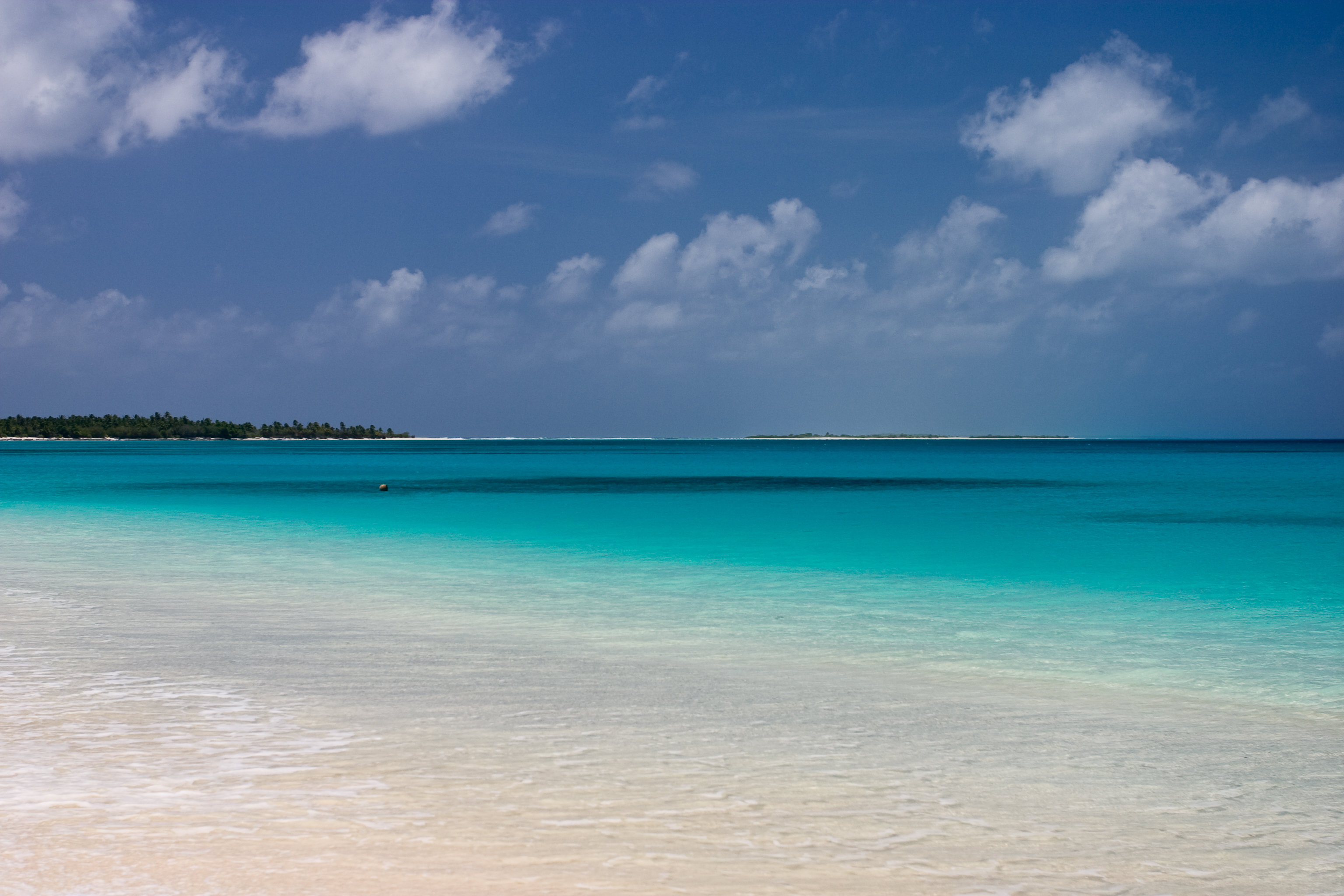 Highland Dunes Bikini Atoll Lagoon On Canvas by Charleswhiting