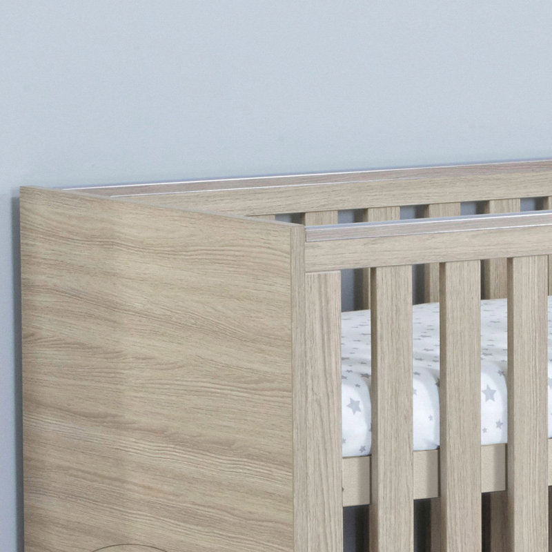 Veni Cot Bed, Yes, Oak
