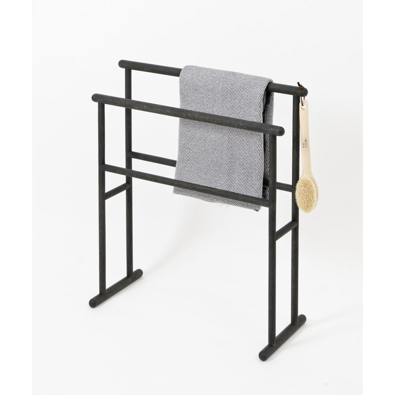 Iklim Wood 4 Towel Stand, Black