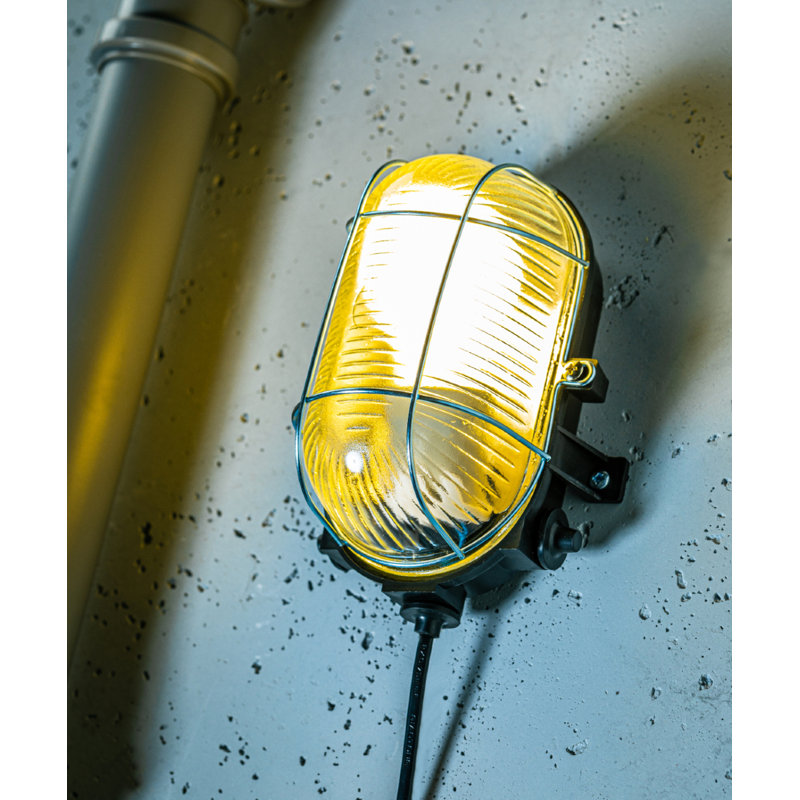 Jorunnr Outdoor Bulkhead Light, Black
