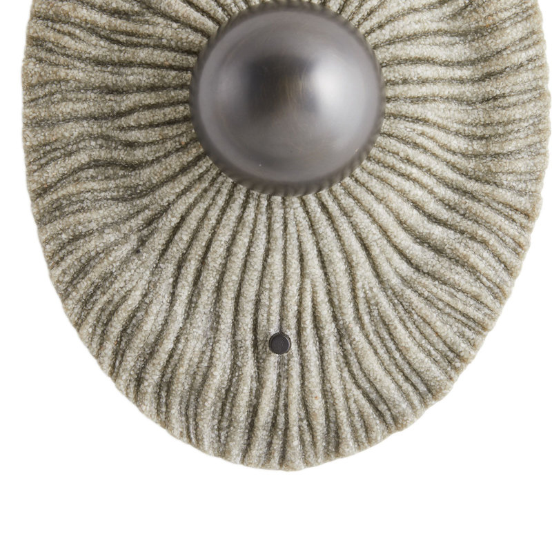Yesenia Sconce