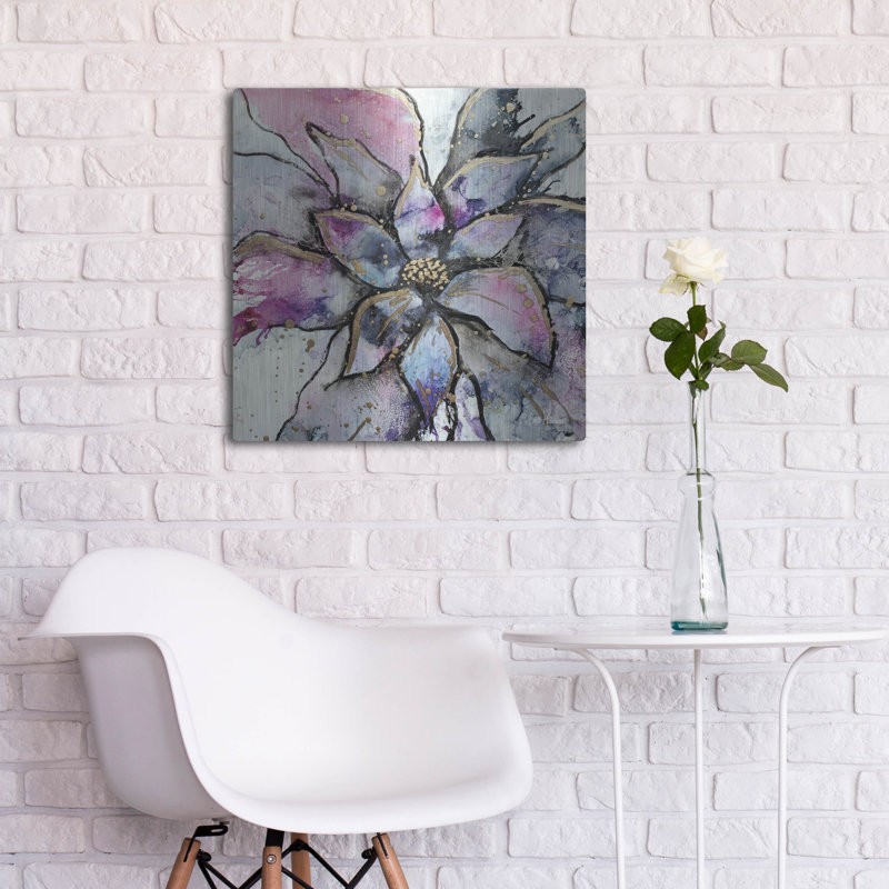 Luxe en métal «Blooming 3» par Britt Hallowell, «Blooming 3» par Britt Hallowell, H 12 po x l 12 po