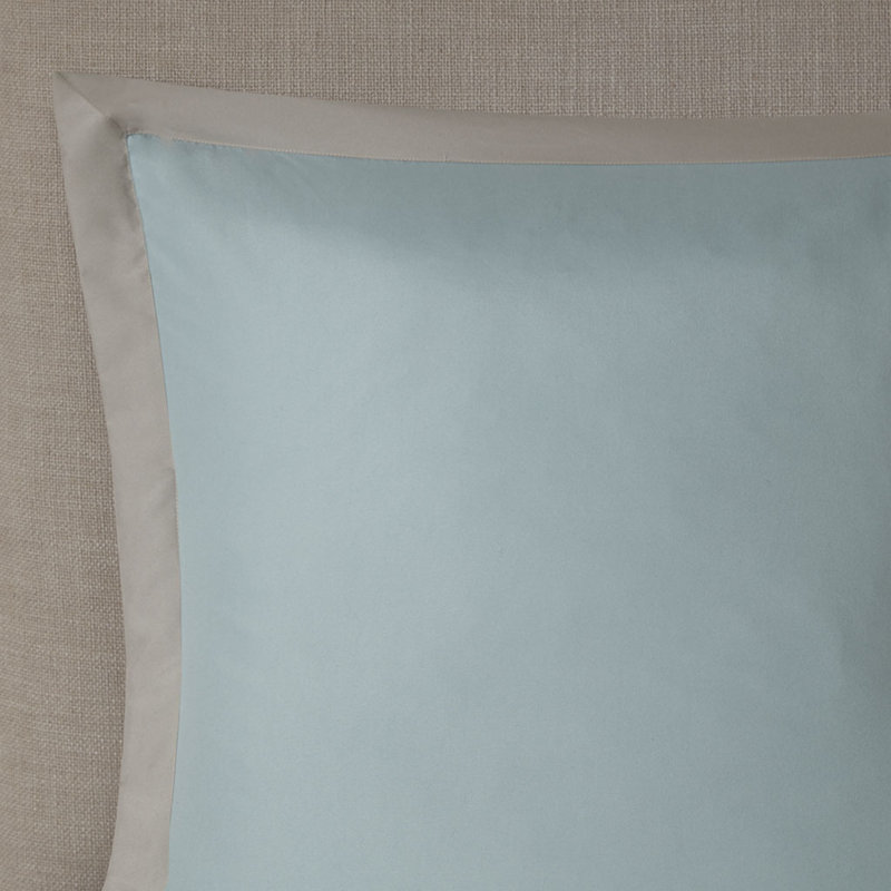 Ensemble de literie très grand californien élégant en polyester hypoallergénique de 8 pièces, style transitionnel luxueux pour la maison