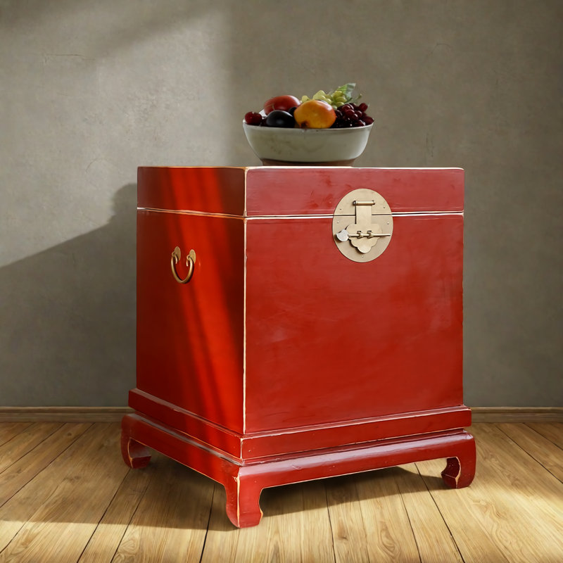 Simple Pine Solid Wood Red Trumpet Accent Trunk