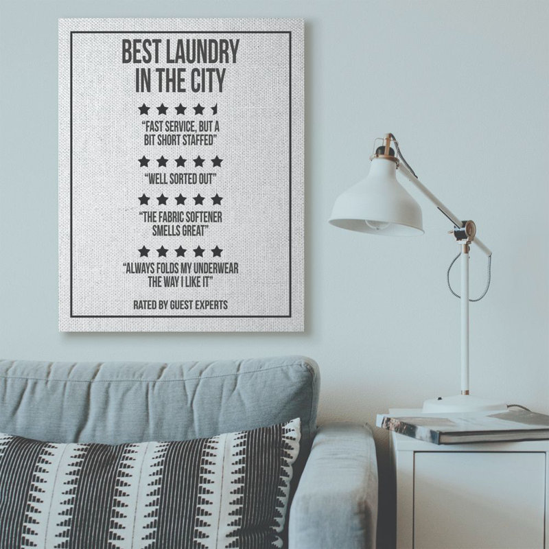 «Five Star Laundry» par Daphne Polselli - reproduction d'art textuel, H 48 po x l 36 po x P 1,5 po, Toile tendue