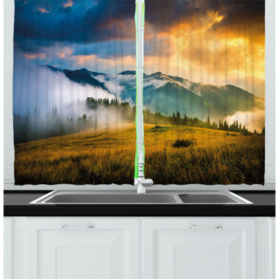 Pointed Kitchen Curtain
