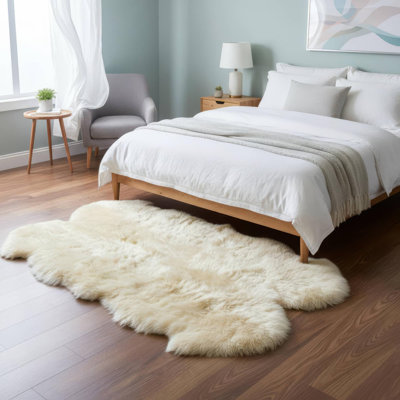 Fraley Sheepskin Indoor Rug