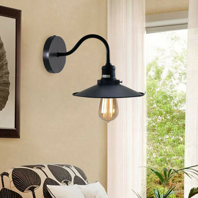 Hedrick Armed Sconce