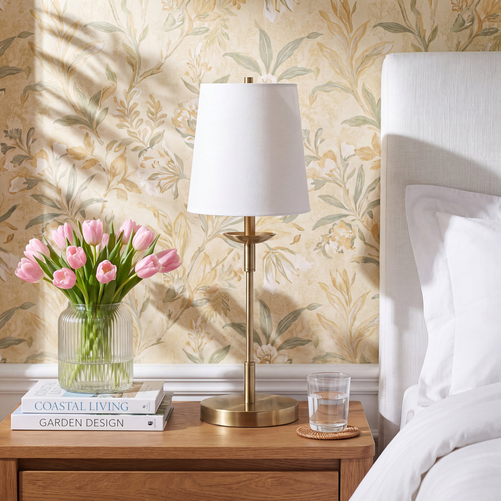 Charter Table Lamp, Gold