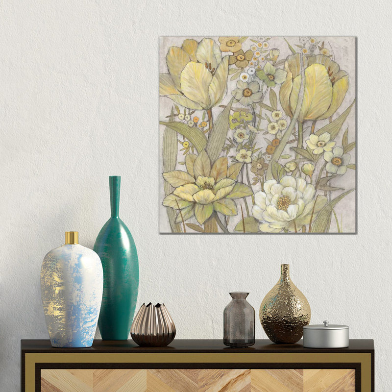 Mix Floral I by Tim O'Toole - Wrapped Canvas Gallery-Wrapped Canvas Giclée, 45.72 cm H x 45.72 cm W