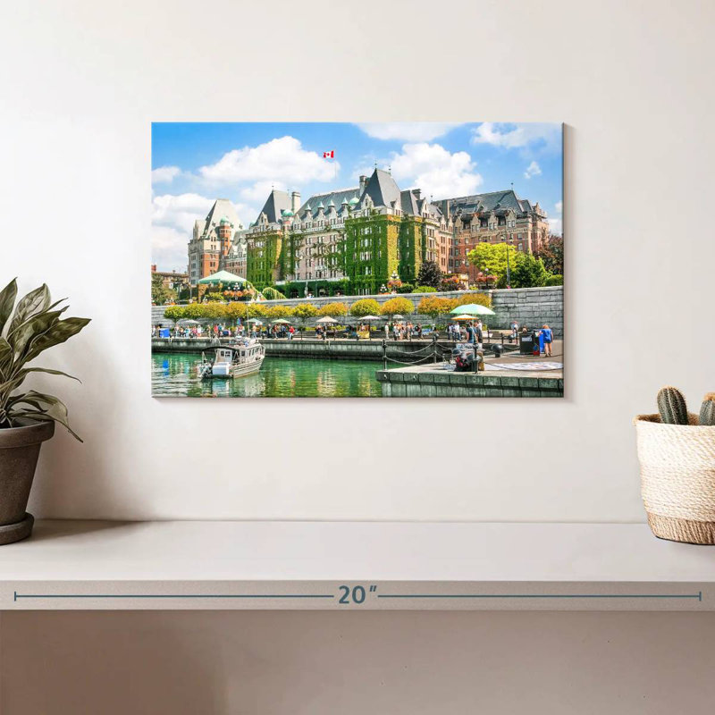Inner Harbour Of Victoria, 8" H x 12" W