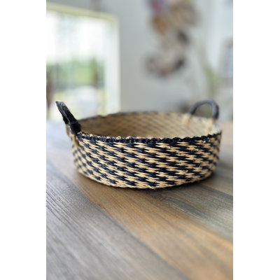 Tray Basket in w/ Checks