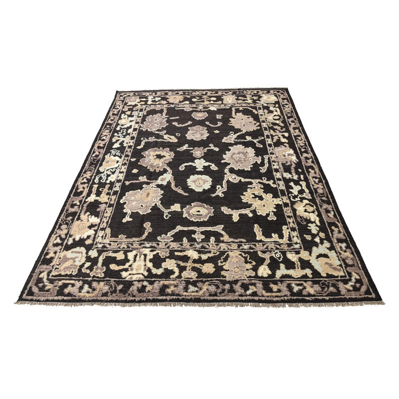 Jose Black Rug