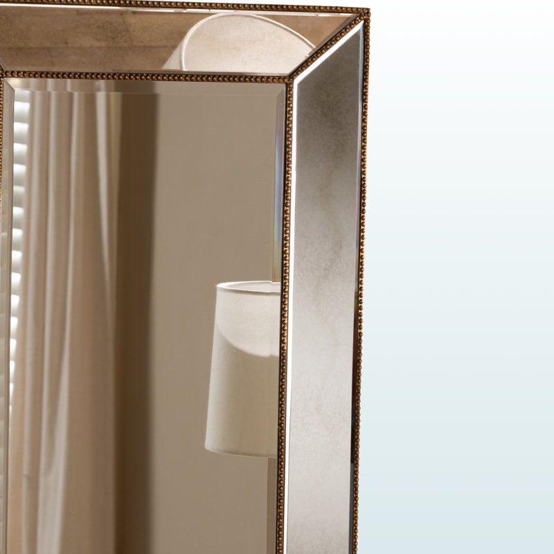 Miroir d'appoint mural Kith H 35,7 po x l 23,79 po x P 1,7 po Kith