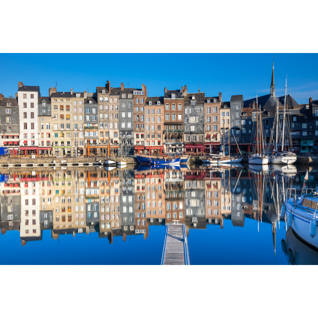 Hafen von Honfleur, Frankreich by Johannesvalkama - Drucken