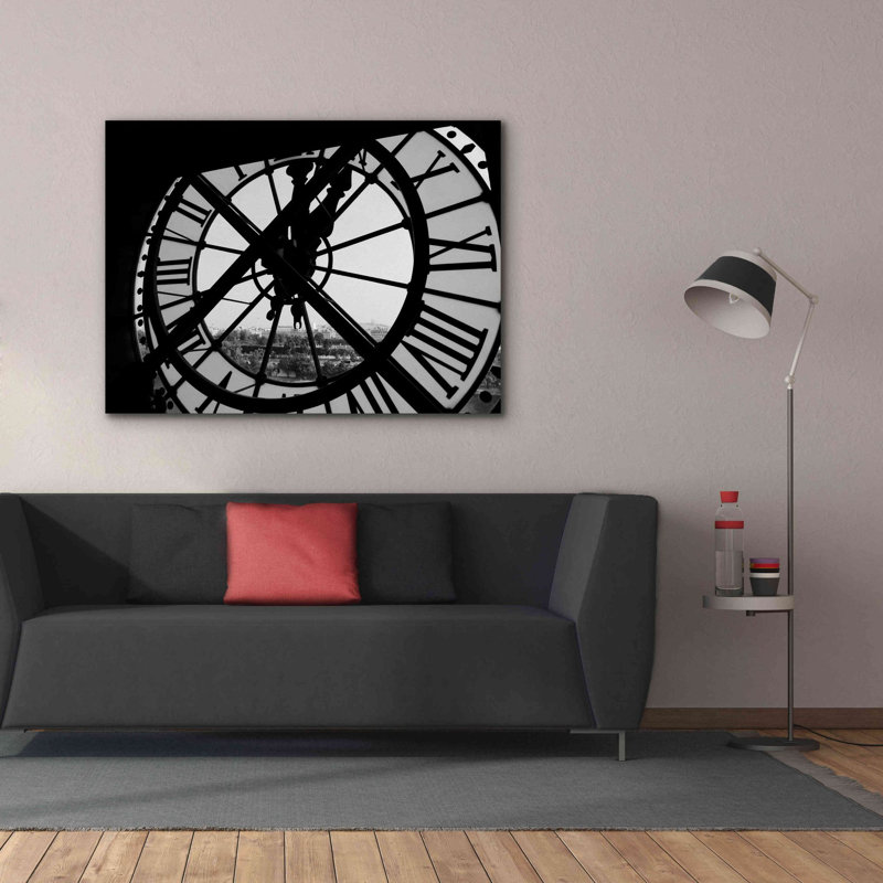 «Tour de l'horloge» par Design Fabrikken, estampe numérique sur toile, H 40 po x l 54 po x P 1,5 po