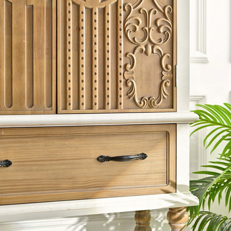 Buffet arqué à porte sculptée avec tablette ouverte