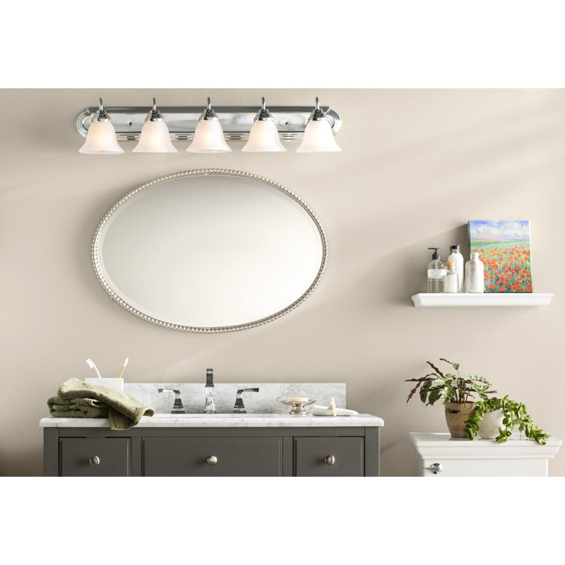 Éclairage de salle de bain à cinq lumières à intensité variable Mandu, Marbre / chrome poli