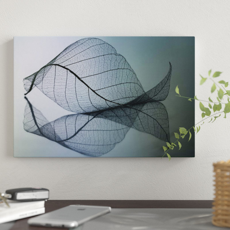 Curvaceousness - Impression sur toile, H 8 po x l 12 po x P 0,75 po, Toile tendue, Pas de tapis