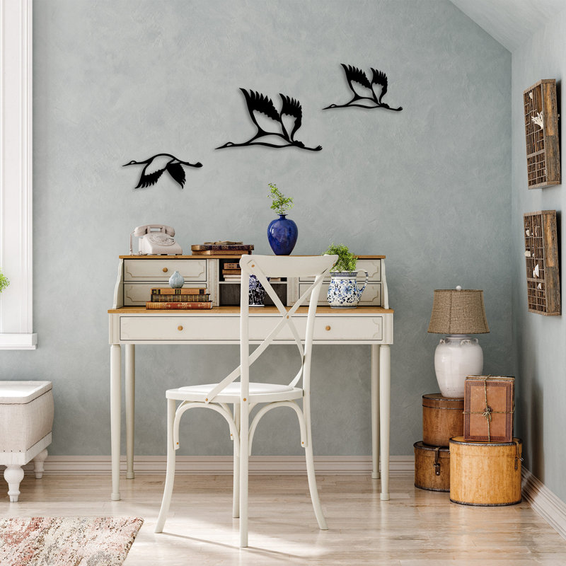 Decorative Metal Wall Accessory Set (3 Pieces), Black, 4.7 x 11.4 inches, 8.7 x 15.0 inches, 6.7 x 11.4 inches | 100% Metal Construction, Thickness: 0.04 inches | Ideal for Home Decor, Modern Aesthetic, Easy Wall Hanging