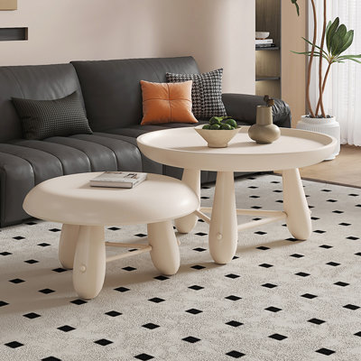 Ensemble de tables basses élégantes en bois