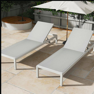 Ensemble de 2 chaises longues d'extérieur, chaise d'extérieur réglable en aluminium pour terrasse de jardin, résistante aux rayons UV et aux intempéries, capacité de poids de 400 lb