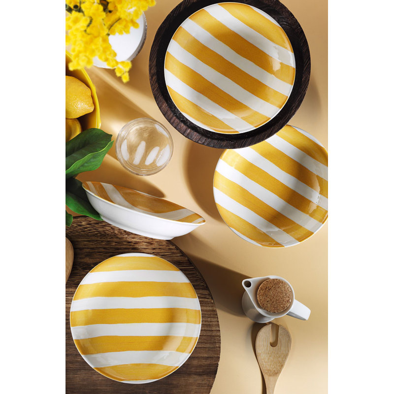 Elegant Cake Serving Set (4 Pieces), Yellow Porcelain, 7.9 x 7.9 x 0.8 inches | 100% Microwave & Dishwasher Safe | Perfect for Celebrations, Birthdays, and Special Occasions, Stylish & Durable Design