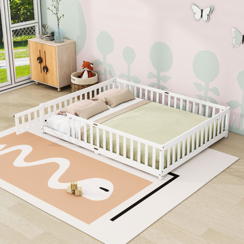 Grand lit en bois avec clôture, Blanc