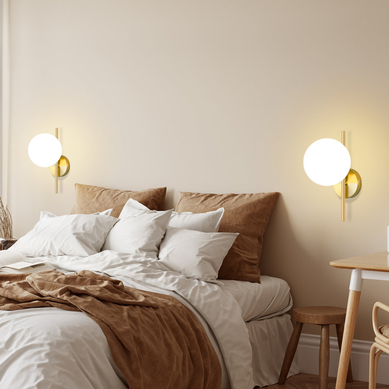 1-Light Gold Armed Sconce
