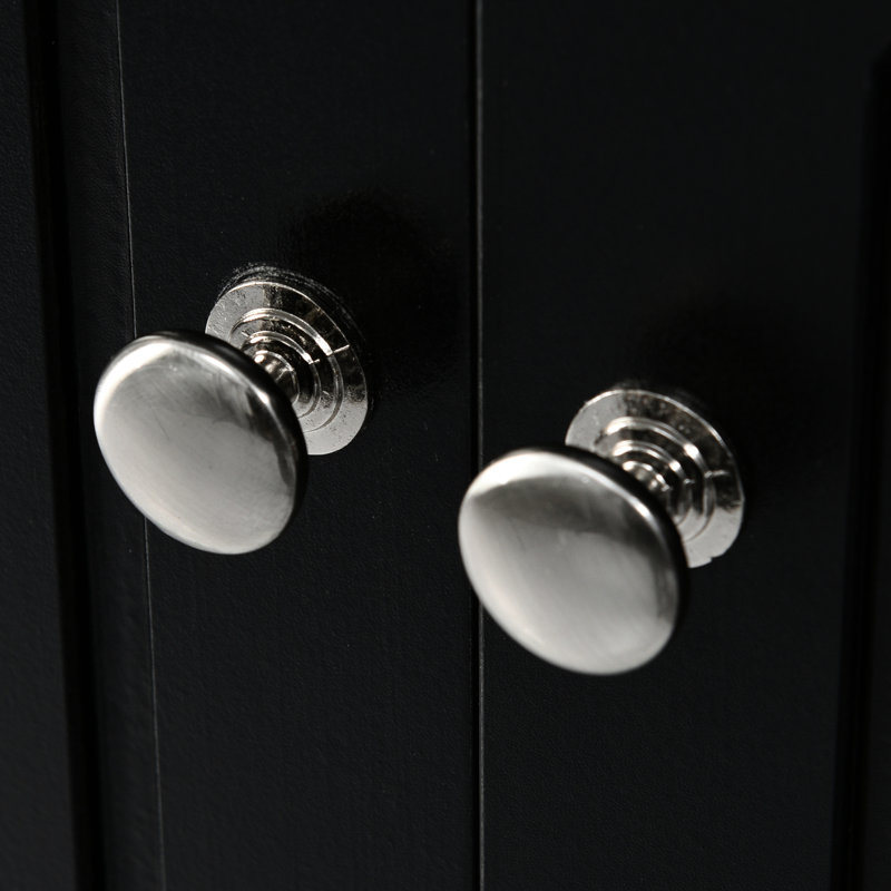 Armoire de salle de bain moderne et triangulaire noire avec tablettes réglables et look élégant pour l'organisation à la maison