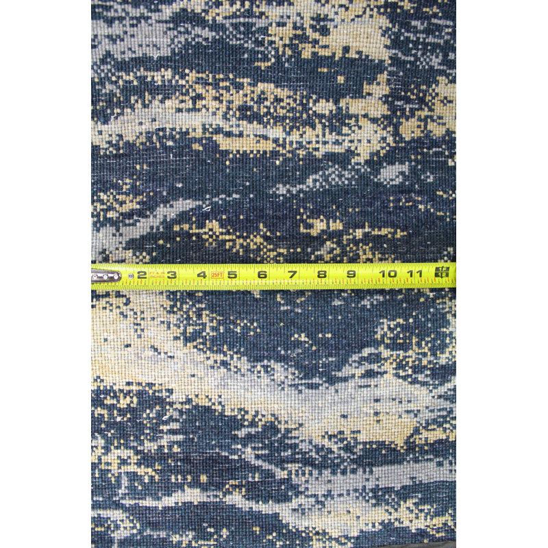 Tapis bleu en laine et soie tissés à la main Wisp