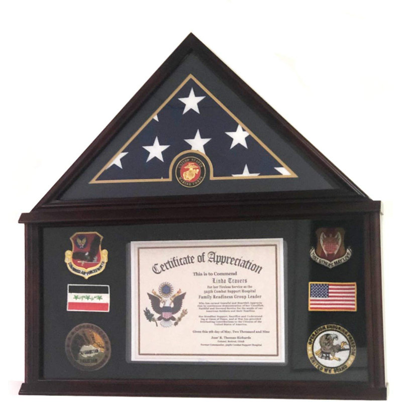 Décoration murale cadre militaire