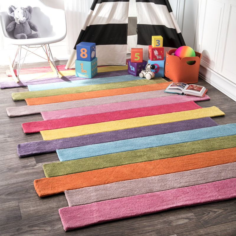 Marceline Hand Woven Polyester Rug, Novelty 5' x 8'