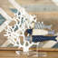 Sculpture décorative poreuse en corail blanc texturé avec base acrylique-1707373718
