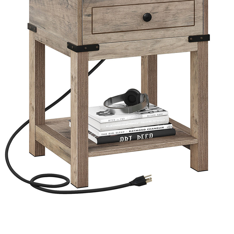Desideriu 16.9'' W Nightstand