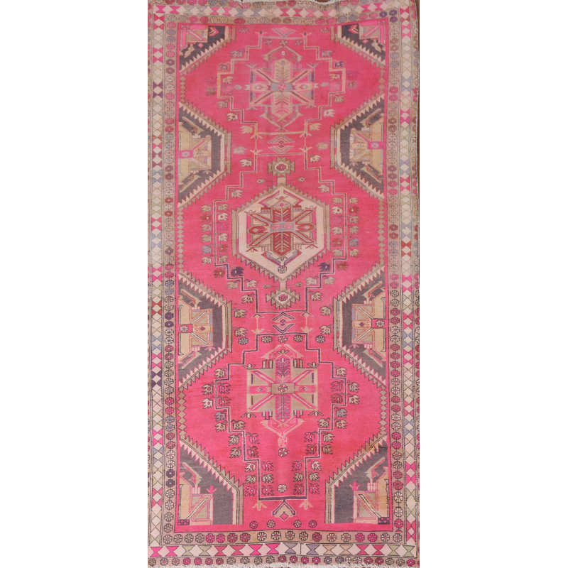 Tapis tribal fuchsia 4 x 10