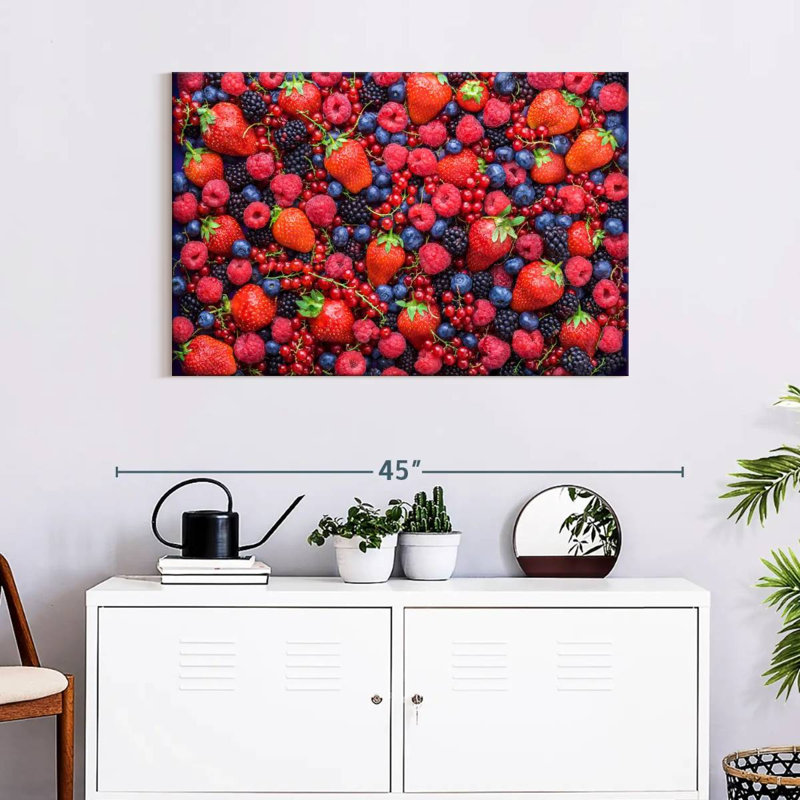 Yarlin Berries, 24" H x 36" W
