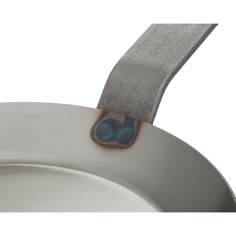 Matfer Bourgeat Black Carbon Steel Crêpe Pan, 9 1/4"