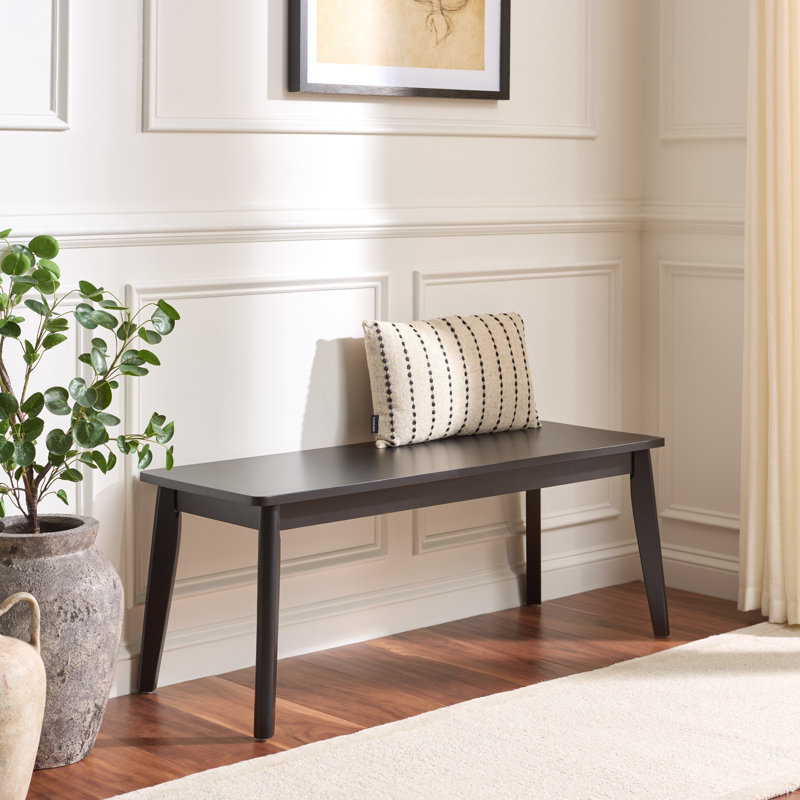 Banc Tevin, Black