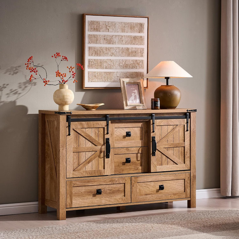 Commode de chambre à coucher avec 4 tiroirs et portes de grange coulissantes Terramuggus, Light Tree Knot