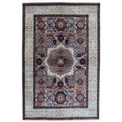 Tapis argenté et blanc de haute qualité noué à la main