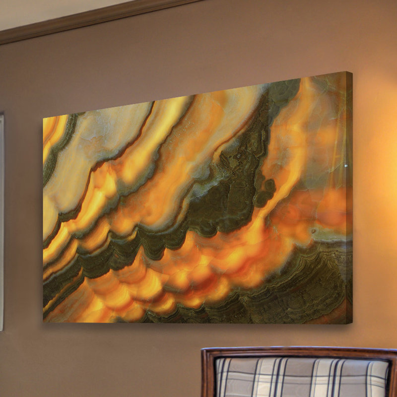 « burning layers », reproduction d’art sur toile tendue, H 16 po x l 24 po x P 1,5 po