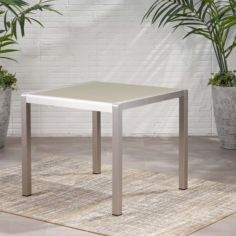 Tables de salle à manger