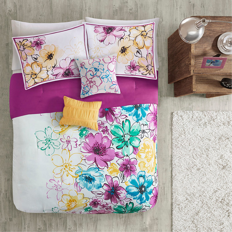Full/Queen Floral Comforter Set