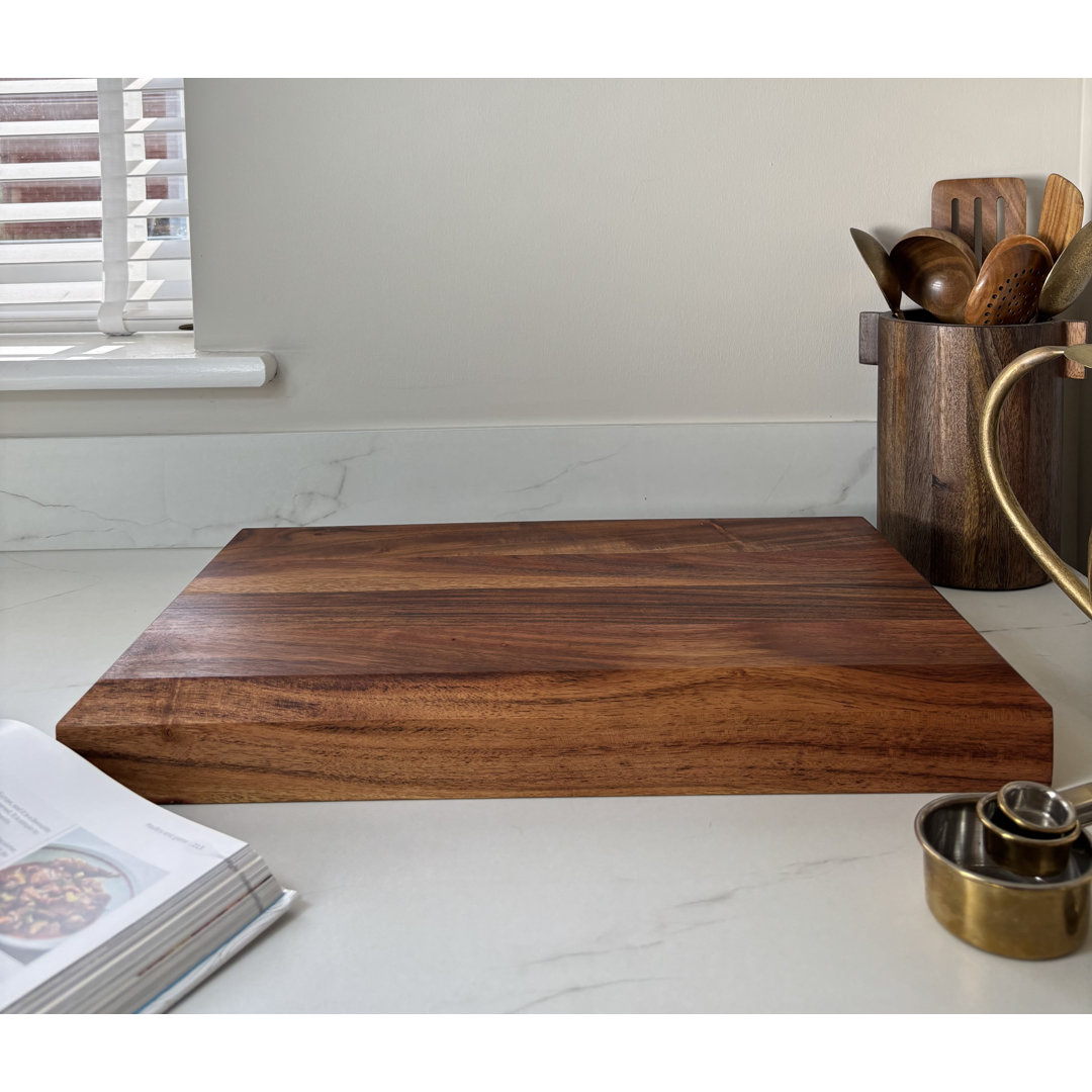 Sussex Pro Chef Premium Quality Very Large Thick Acacia Wood Chopping Board Cutting Block With Bevelled Edges. - Very Large